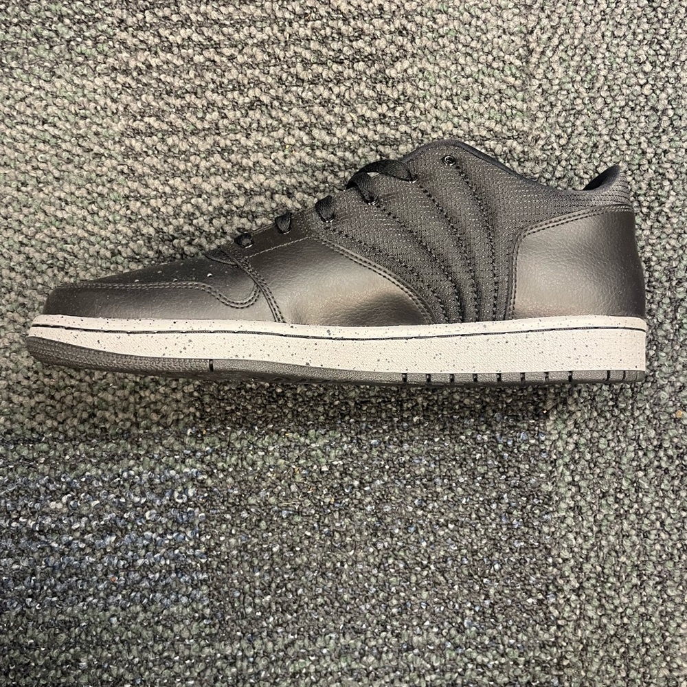 Jordan 1 Flight 4 Low Premium - Picture 4 of 6